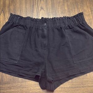 LAST CHANCE! Item will be donated 1/16/25. 
Black Women's Shorts